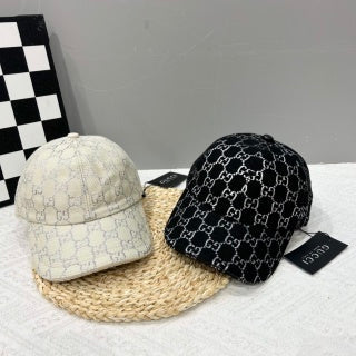 Gucci Baseball Cap - Black / Beige